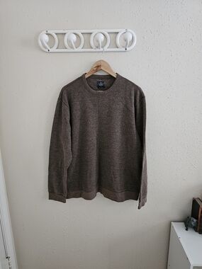 Classic Men's Crewneck Sweater in Brown